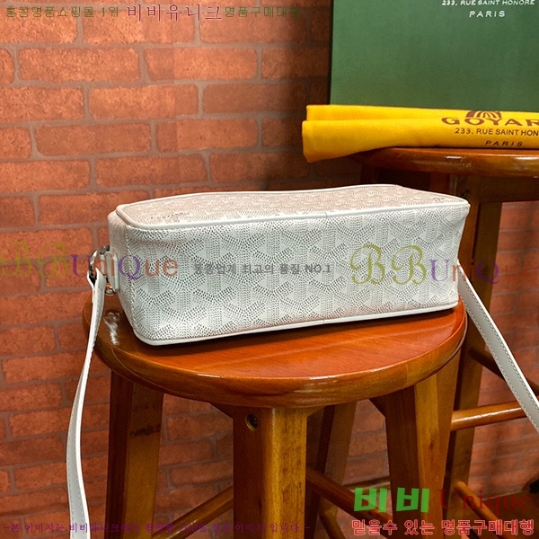 #���ߵ� ī�丣 ũ�ν��� GY4125214-11