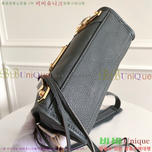 �߷��þư� ��Ƽ�� �̴� 519938-6