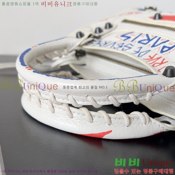 #�߷��þư� �׷���Ƽ Ŭ���� ��Ƽ�� �̴� BA158221-1