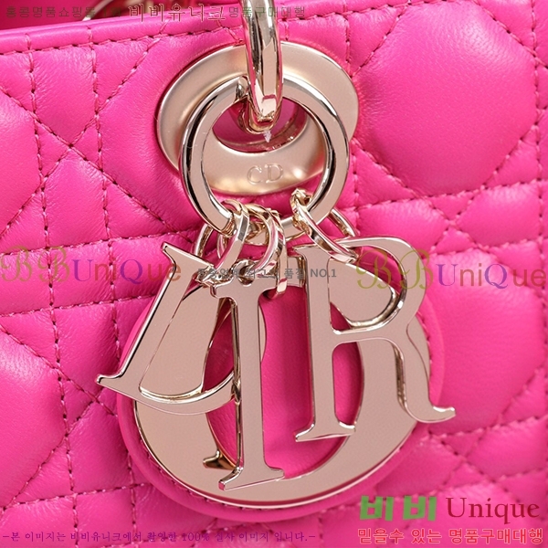 #��� ���̵� �� ���̹� �̵� M054035-102