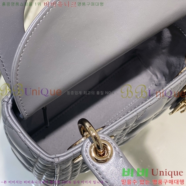 #��� ���̵�� �̴� M0505-834