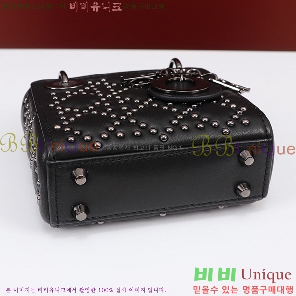 #��� ���̵�� ����ũ�� M085658-105