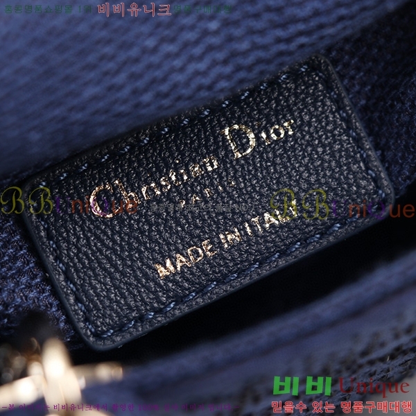 #��� ���̵�� ����ũ�� M085658-104