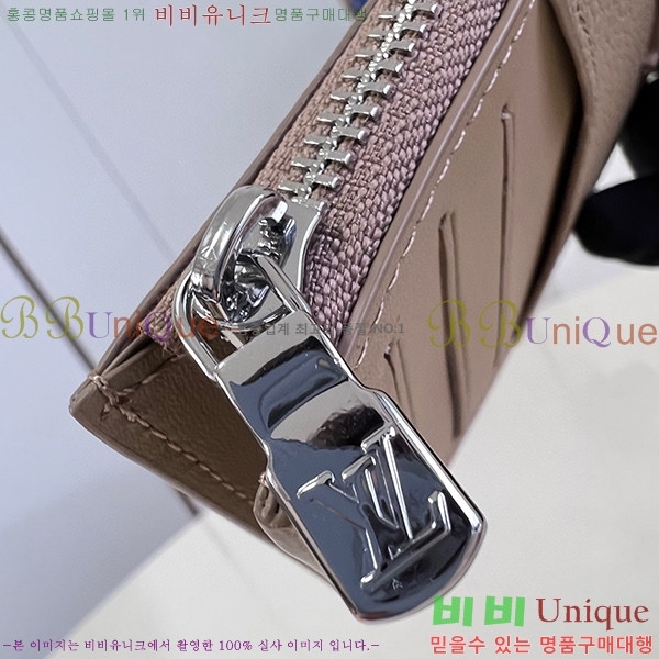 #���̺��� ���� ī�� Ȧ�� M82084-101