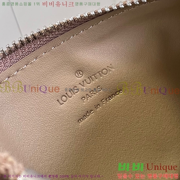 #���̺��� ���� ī�� Ȧ�� M82084-101