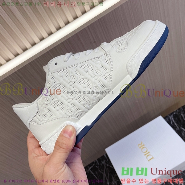 ��� �� ����Ŀ�� �ȭ �������� 42D114661-5