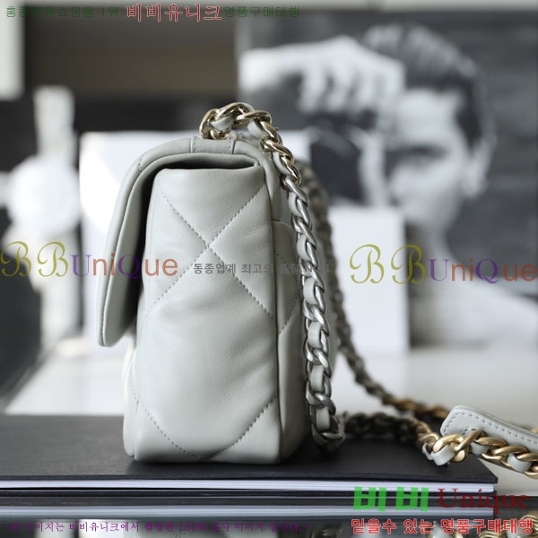 #���� 19 �÷��� AS1160-9900-8