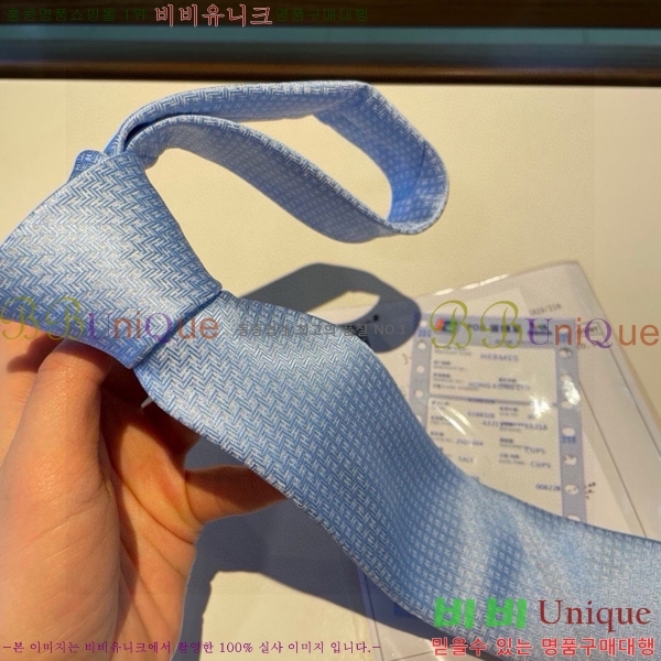 #�����޽� ��Ÿ�� HE555582-2