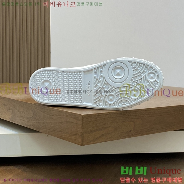 ���� �߷�Ƽ�� ����Ŀ�� VT4561239-6