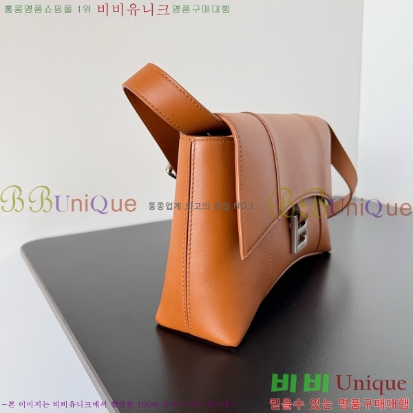 #�߷��þư� �ٿ�Ÿ�� ������ 92815-104