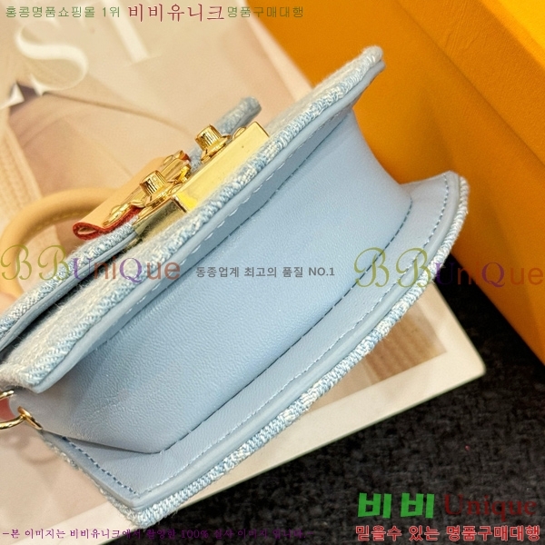 ���̺��� ���� �̴� ƿ��Ʈ �Ŀ�ġ M0104999-2