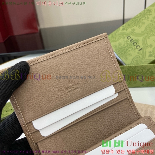 #���� ��Ű 1961 ī�� ���� ���̽� 645536-182