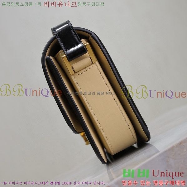 #���ζ� ���丮�� ��ÿ�� ���� 634306-772