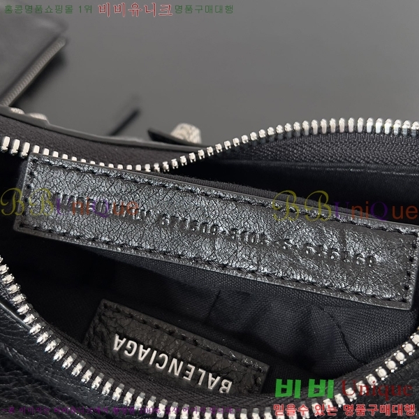 #�߷��þư� LE CAGOLE �� ī�� Xs ����� 6713091-21