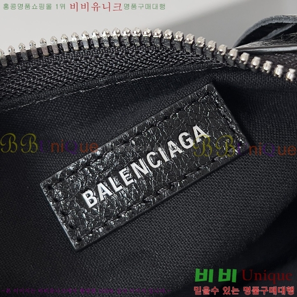 #�߷��þư� LE CAGOLE �� ī�� Xs ����� 6713091-21