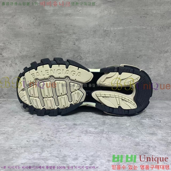 �߷��þư� Track 4.0 ����Ŀ�� 49BL2411-1443-2