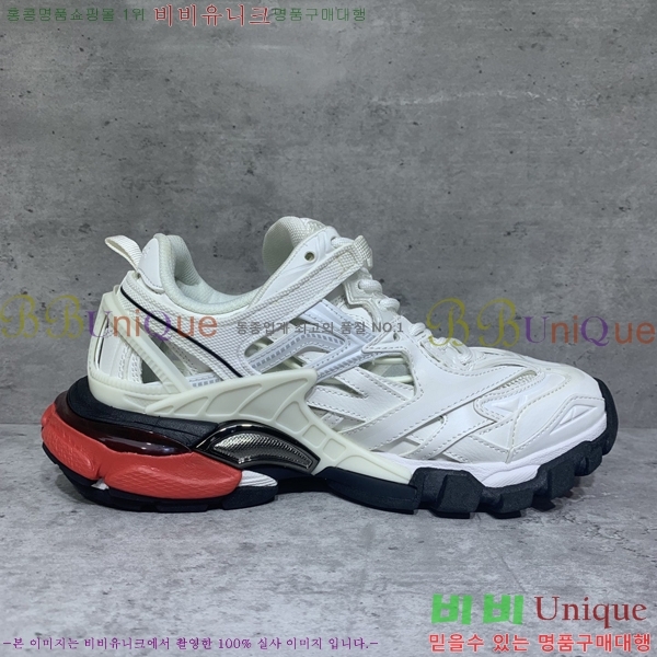 �߷��þư� Track 4.0 ����Ŀ�� 49BL2411-1443-12