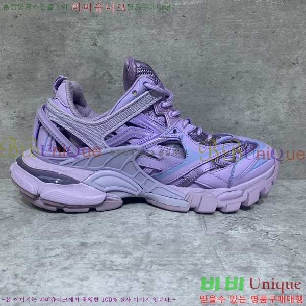 ���� �߷��þư� Track 4.0 ����Ŀ�� 49BL2411-1451-1