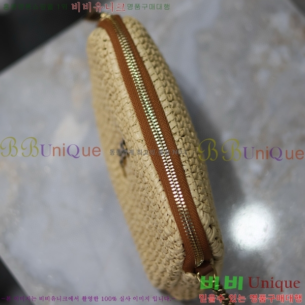 #���ζ� ���� ���� �Ŀ�ġ ũ�ν��� 733667-401