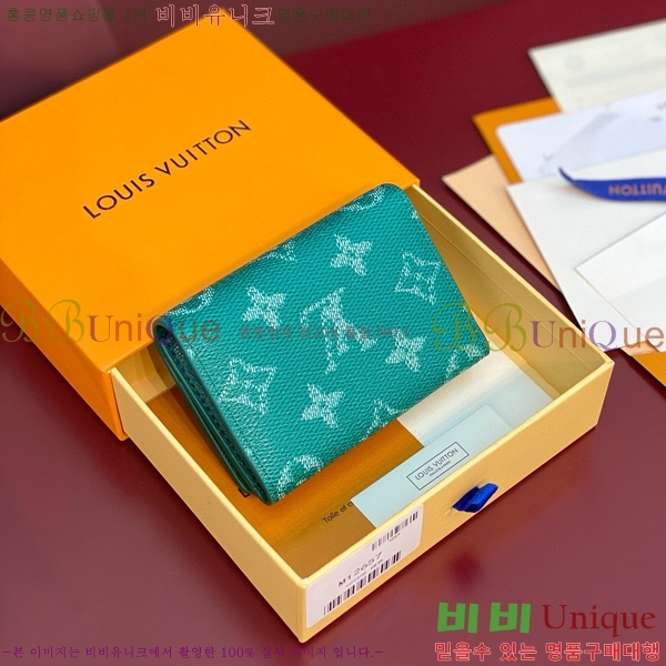 #���̺��� �������� ����Ͻ� ī�� Ȧ�� M12664-102