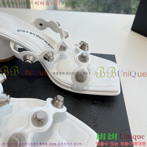 �˷������ ���� AW19752-5 �� 6CM