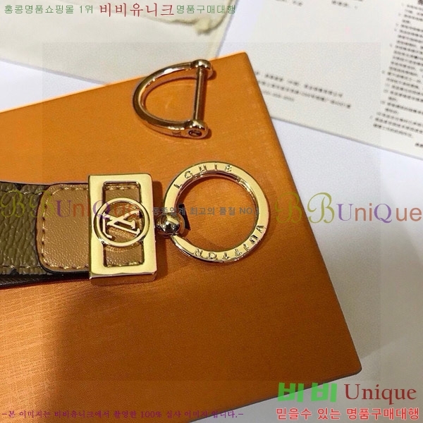 ���̺��� ŰȦ�� M0910974-2