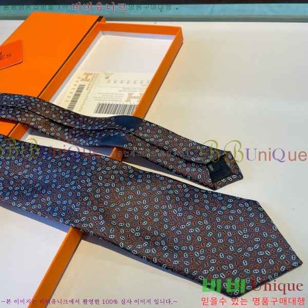 #�����޽� ��Ÿ�� HE5058870-24