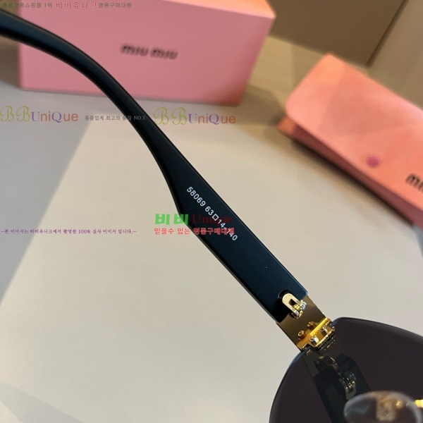 �̿�̿� ���۶� M2456571-2