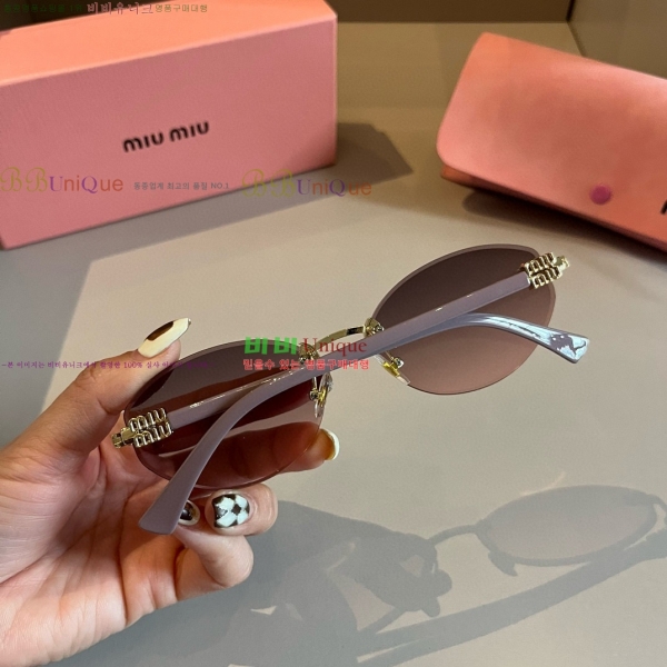 �̿�̿� ���۶� M2456583-3