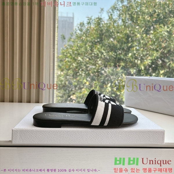 ��� ���� ������ D8907736-2