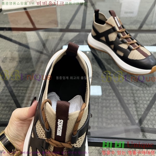 ���� �����޽� ����Ŀ�� HR599101-7