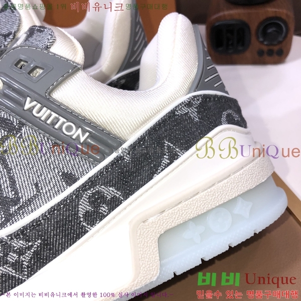 ���� ���̺��� ����Ŀ�� RA556668-8