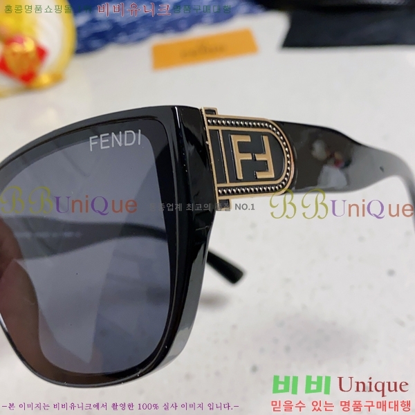 ��� ���۶� F924702-7