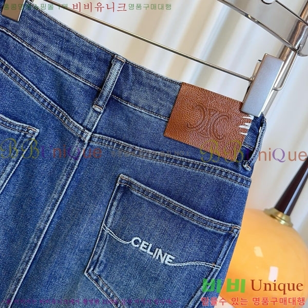   ĿƮ CE120809-4