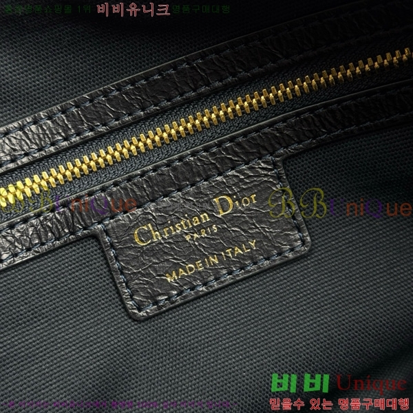 # ׷  Ƽ   M2434-101