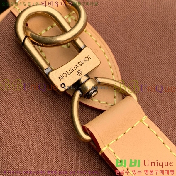 #̺ x ۷ ϰ ǵ 25 M15218-101