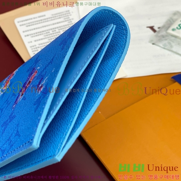 #���̺��� �н���Ʈ Ŀ�� M14876-101