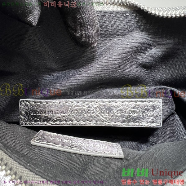 #�߷��þư� LE CAGOLE �� ī�� Xs ����� 671309-500