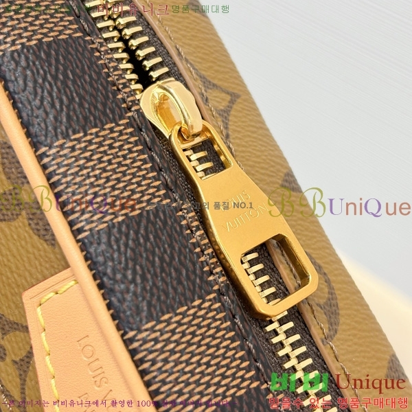 #̺   ٹ̿ ׷  M26020