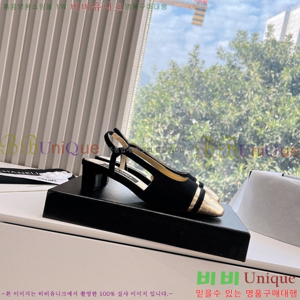  *   AD551180