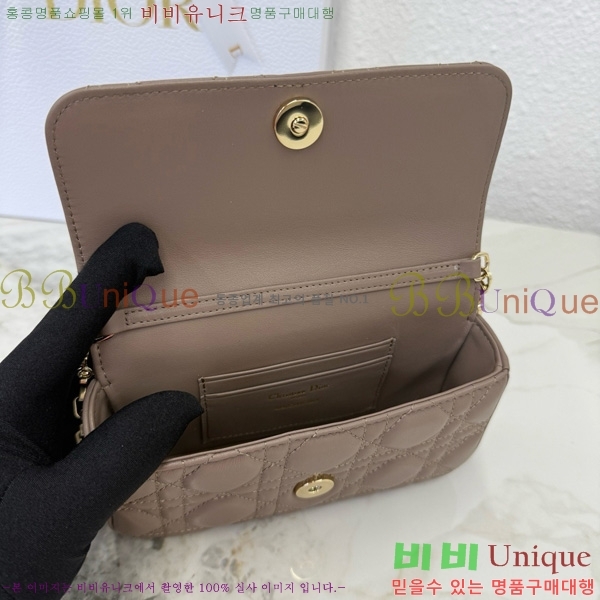 #��� ũ�ν��� ���� �� �޴��� �Ŀ�ġ �̴Ϲ� S0977-218