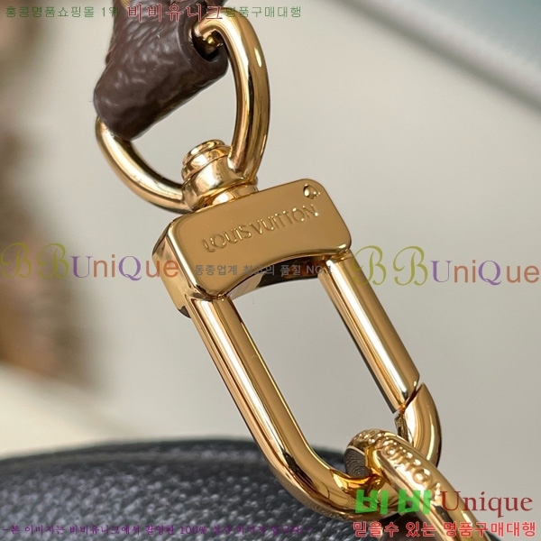 #���̺��� �ͽ������� Ʈ���� M26037-101