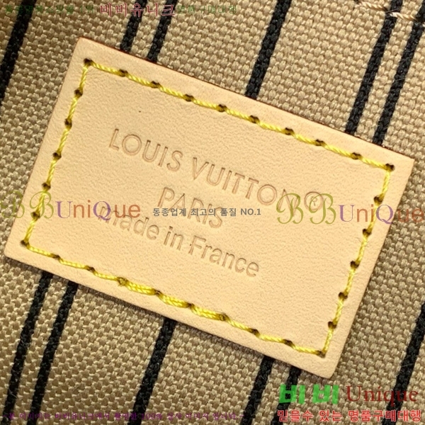 #���̺��� �� �� ���׷� ����� M47031-101