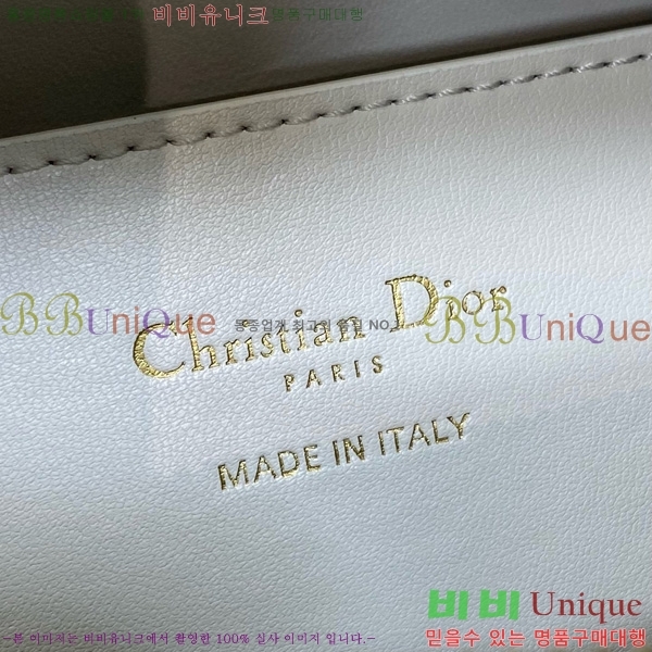 #��� D- Dream ��帲�� �̵�� M6323-204