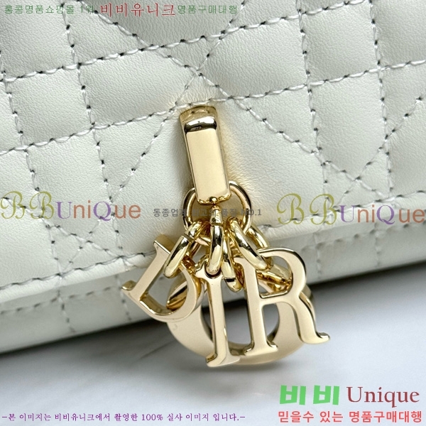 #��� ũ�ν��� ���� �� �޴��� �Ŀ�ġ �̴Ϲ� S0977-1004