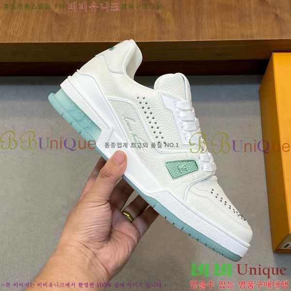 ���� ���̺��� ����Ŀ�� 8LV269000