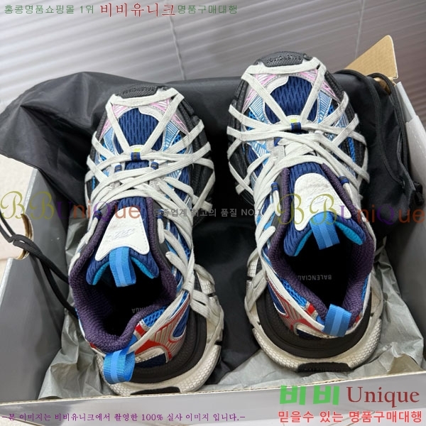 �߷��þư� 3XL Ʈ���̳� ����Ŀ�� BLA356602-10