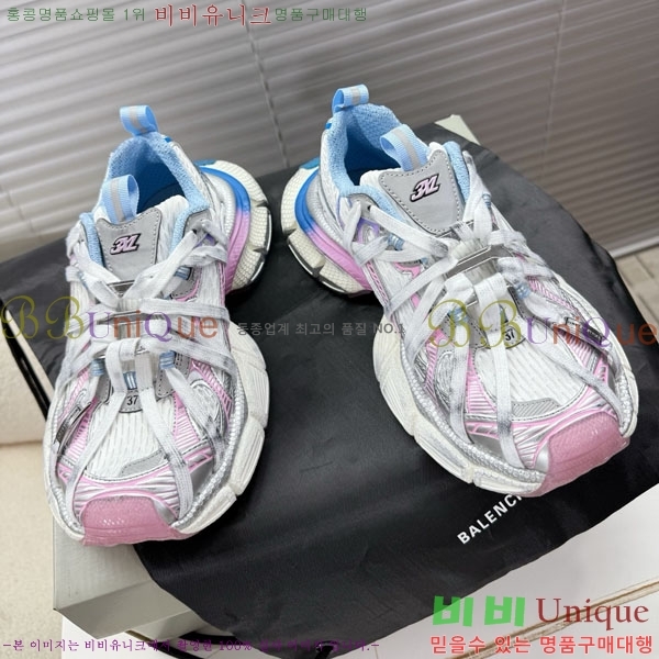 �߷��þư� 3XL Ʈ���̳� ����Ŀ�� BLA356601-2