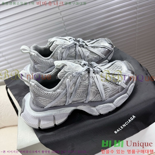 �߷��þư� 3XL Ʈ���̳� ����Ŀ�� BLA356601-5