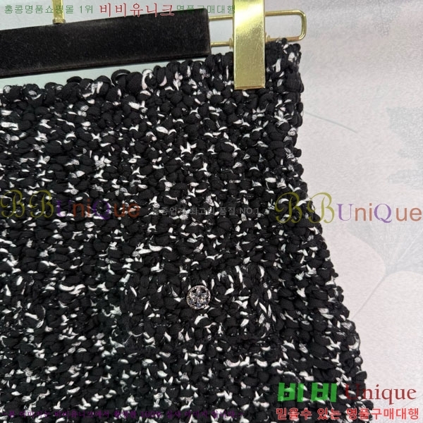 ���� ��* ��ĿƮ CHA34052-1